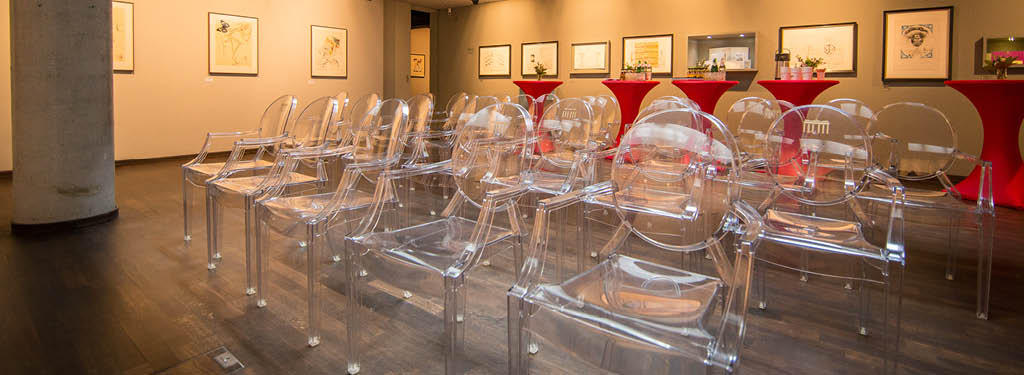 Vor der Pressekonferenz Vor der Pressekonferenz